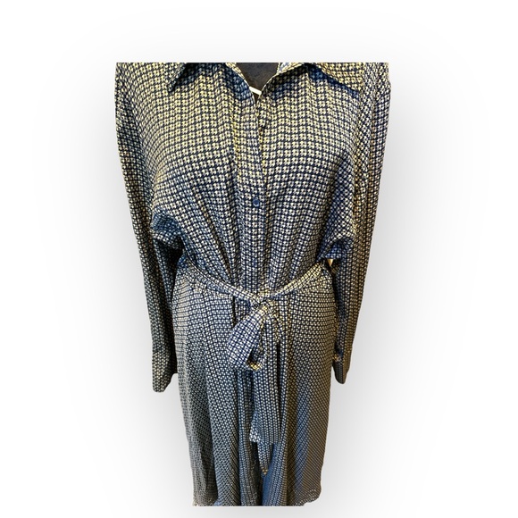 Banana Republic Classic Teacher Dress - Picture 3 of 5